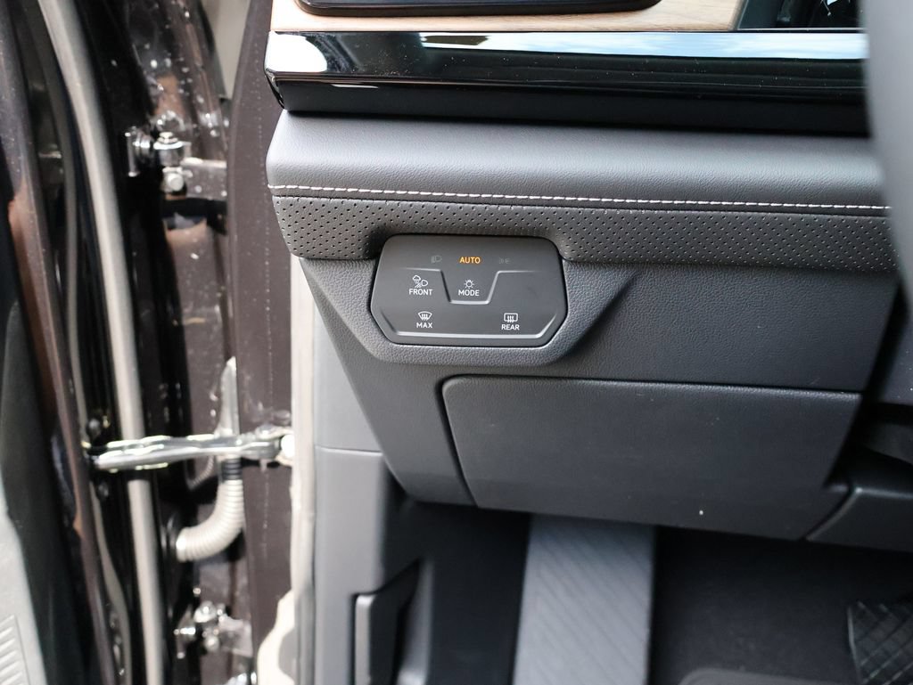 New 2026 Volkswagen Atlas SE AWD/4WD image 33