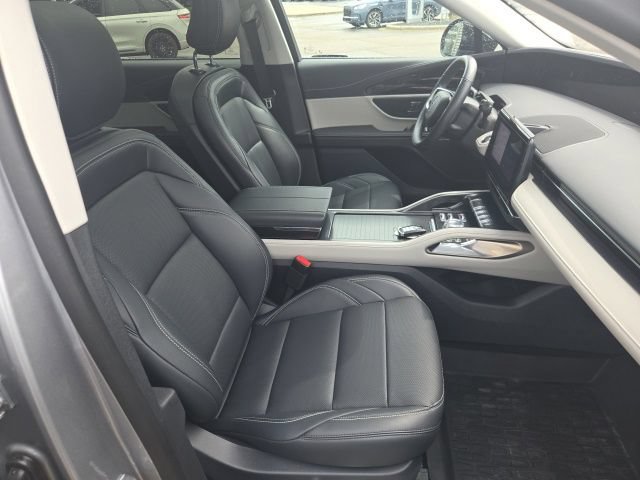 Certified 2024 Lincoln Nautilus Premier w/ Equipment Group 102A AWD/4WD image 25