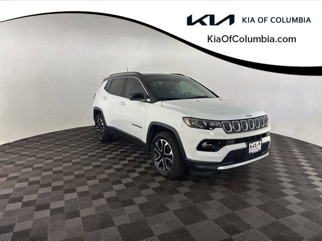 Used 2022 Jeep Compass Limited w/ Sun and Sound Group