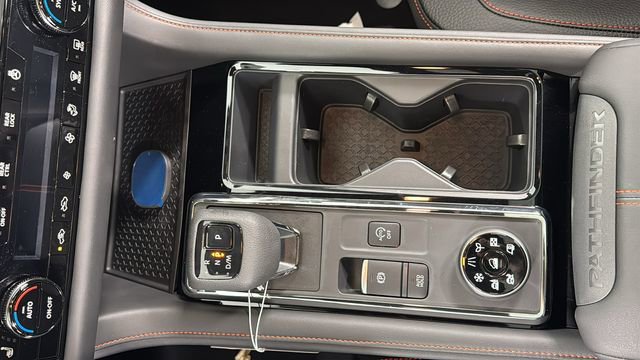 New 2026 Nissan Pathfinder Rock Creek image 30