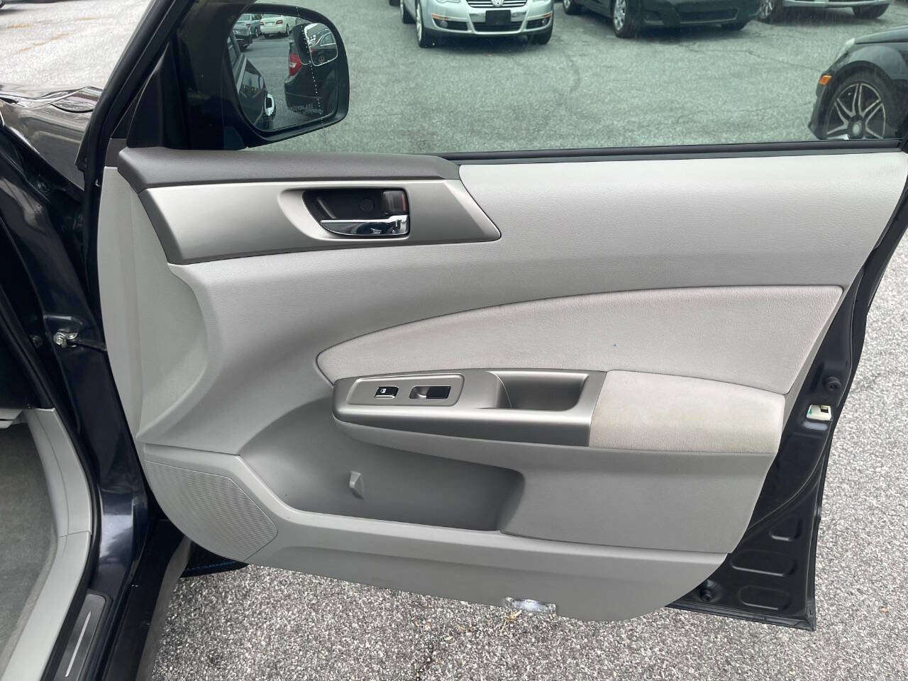 Used 2010 Subaru Forester 2.5XT Limited image 33