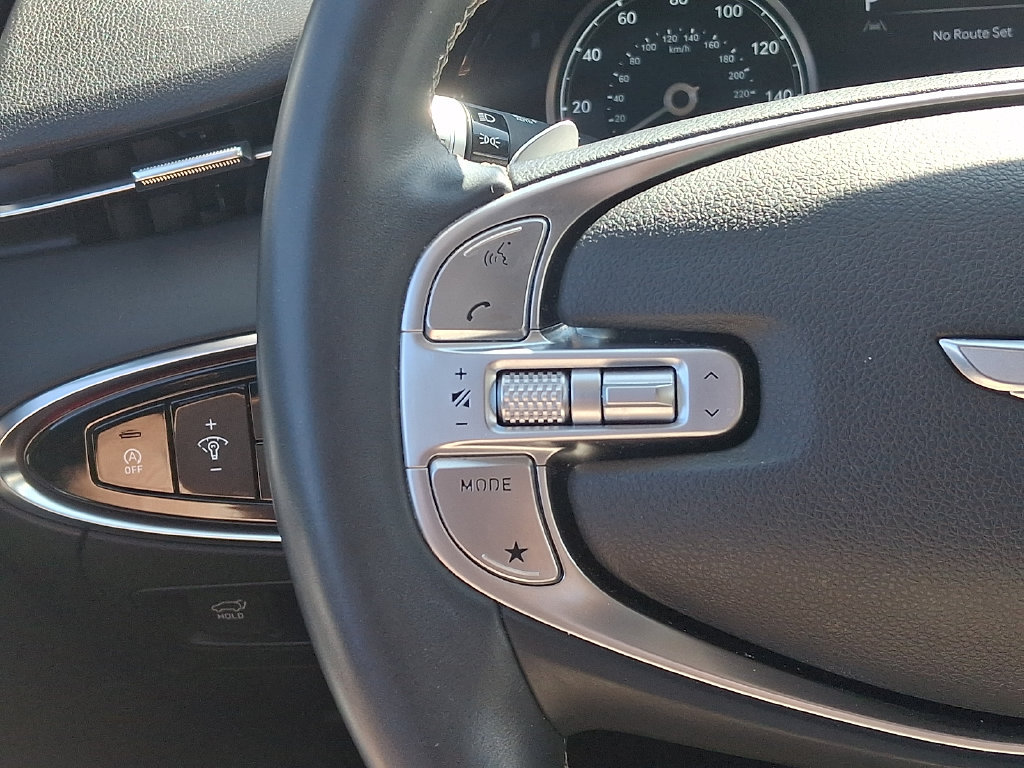 Used 2023 Genesis GV70 2.5T w/ Advanced Package AWD/4WD image 22