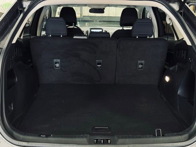 Used 2023 Ford Edge SE image 10