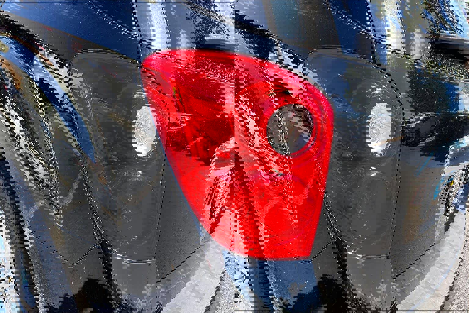 Used 2015 Chevrolet Equinox LT w/ Driver Convenience Package image 28