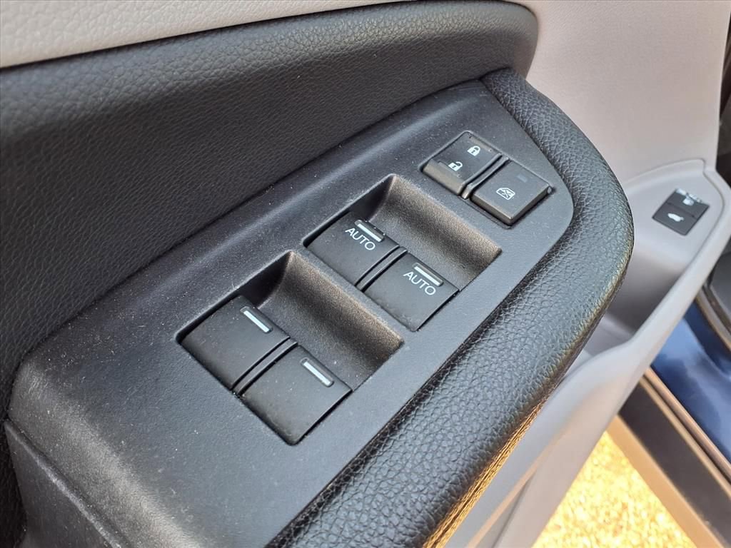 Used 2017 Honda Pilot Touring image 15