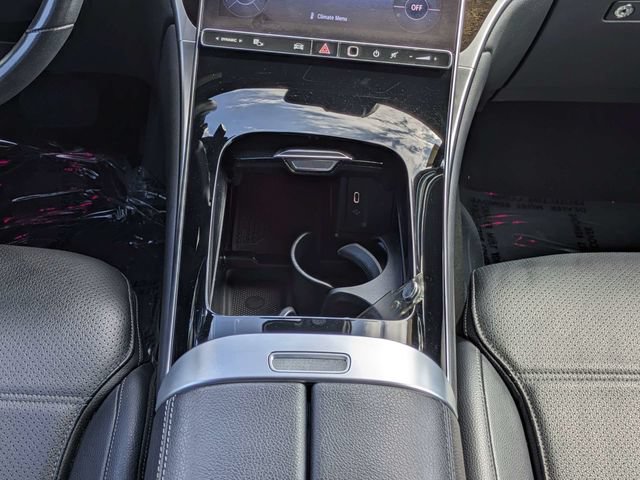 Used 2024 Mercedes-Benz GLC 300 4MATIC image 21
