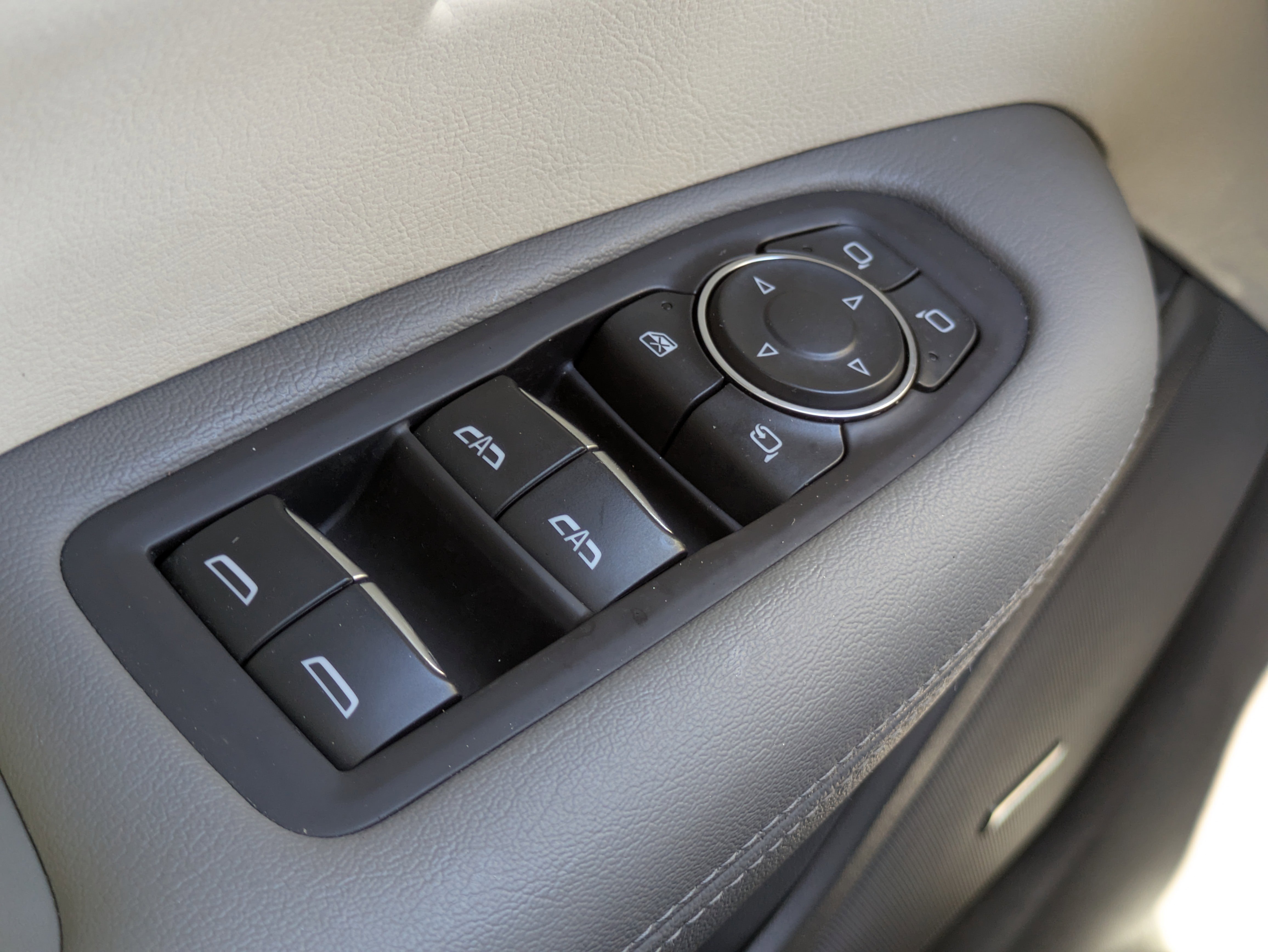 Certified 2022 Cadillac XT5 Premium Luxury w/ Technology Package image 16