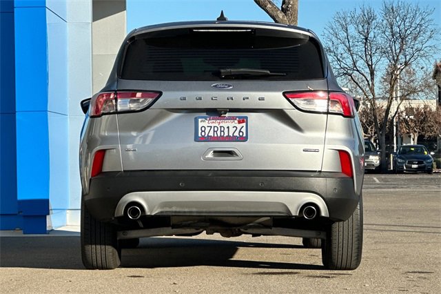 Used 2021 Ford Escape SE image 6