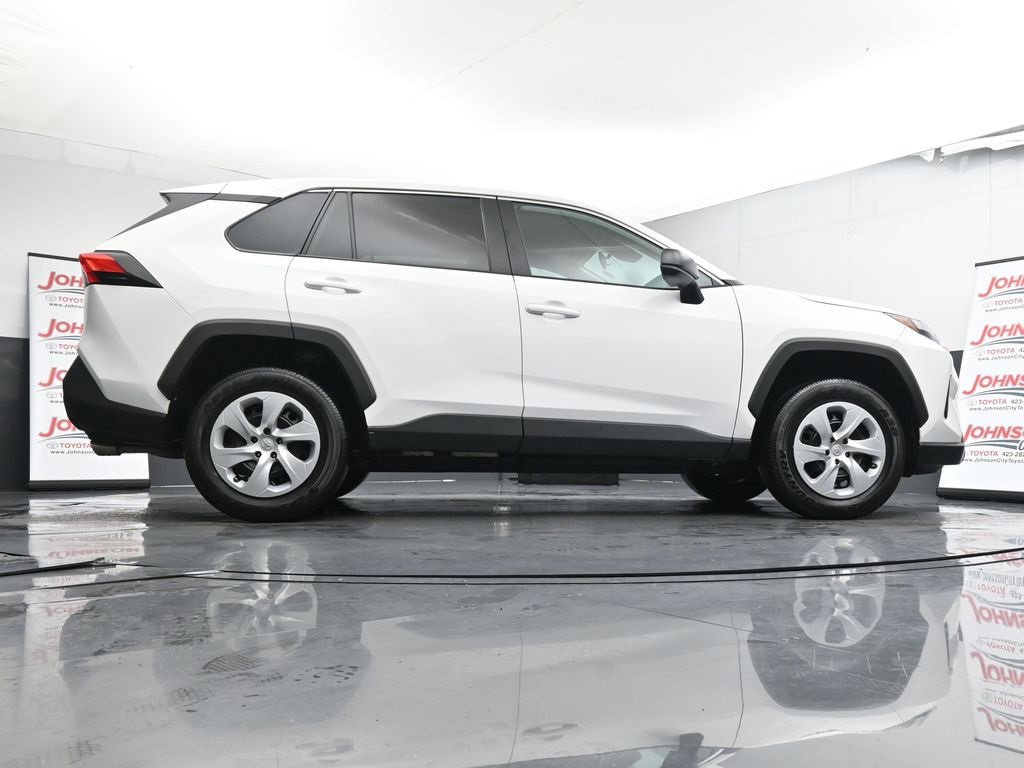 Used 2023 Toyota RAV4 LE image 24