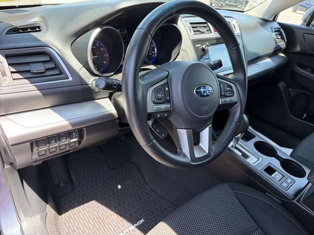Used 2017 Subaru Outback 2.5i Premium AWD/4WD image 14
