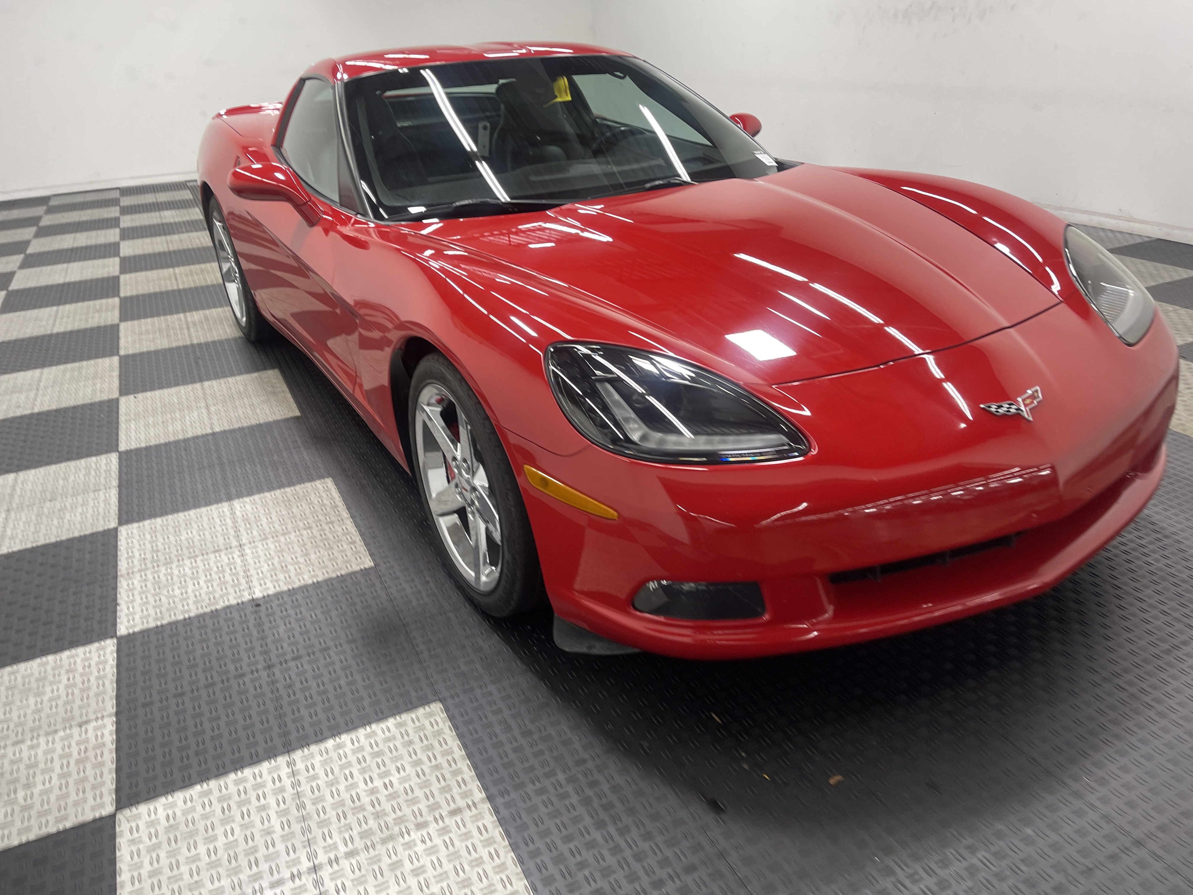 Used 2008 Chevrolet Corvette Coupe w/ Preferred Equipment Group image 6