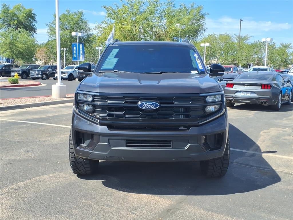 Used 2025 Ford Expedition Active image 2