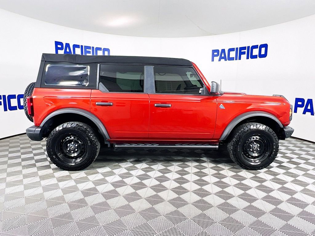 Certified 2023 Ford Bronco Black Diamond image 9