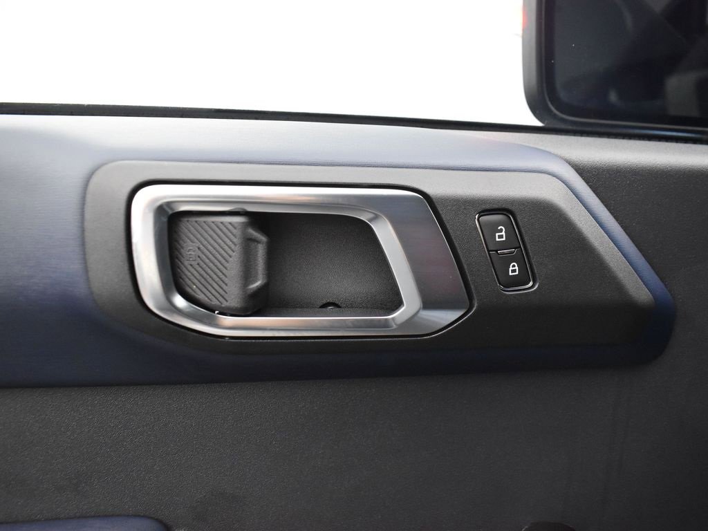 New 2025 Ford Bronco Raptor w/ Interior Carbon Fiber Pack image 11