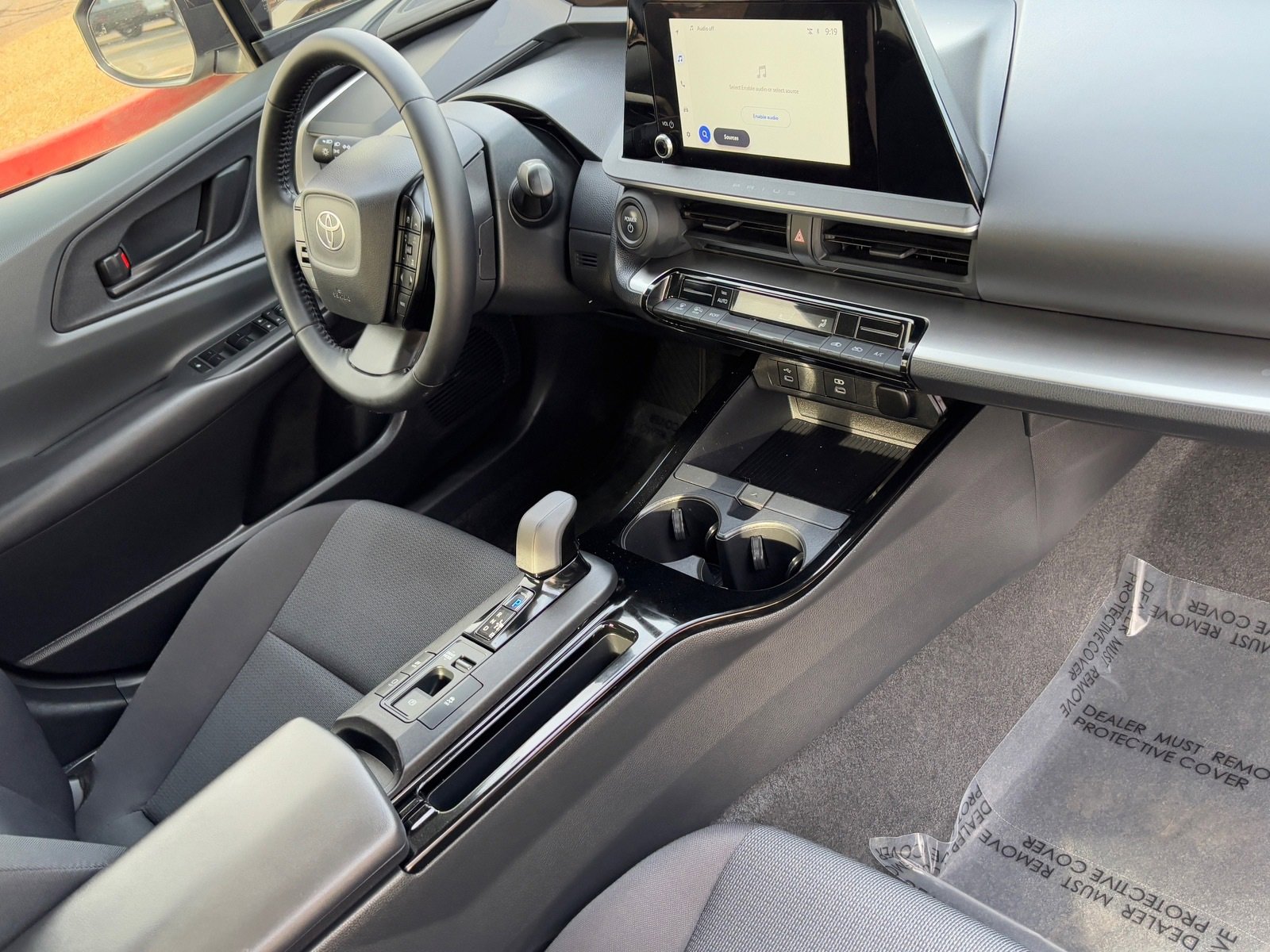 Used 2024 Toyota Prius LE image 12