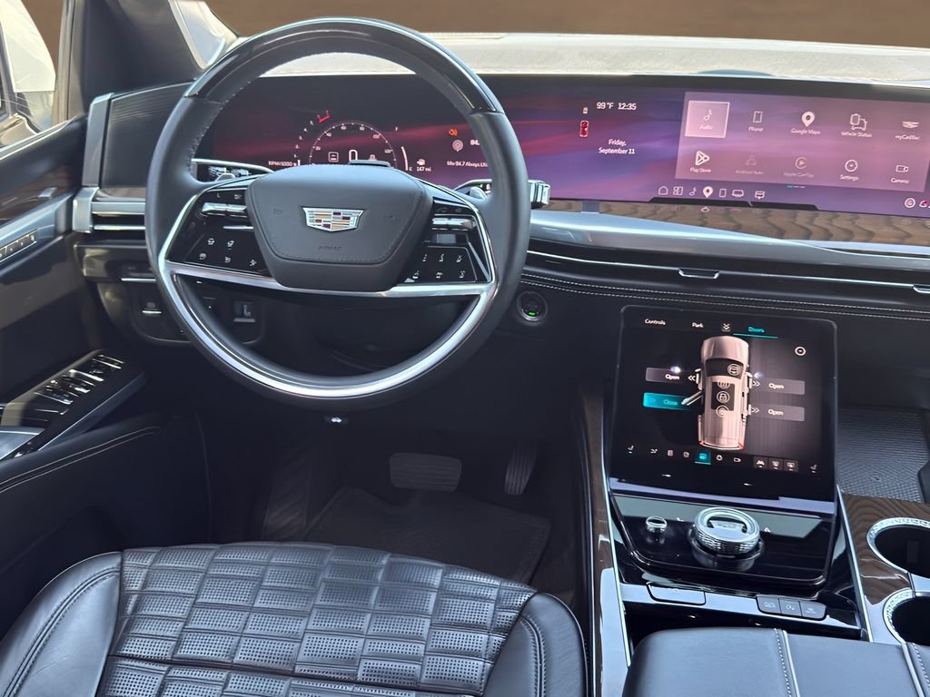 Used 2025 Cadillac Escalade Sport Platinum AWD/4WD image 27