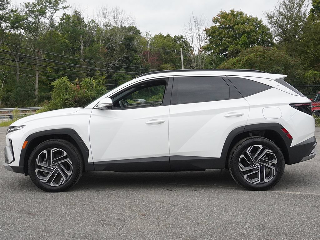 Used 2025 Hyundai Tucson Limited AWD/4WD image 21