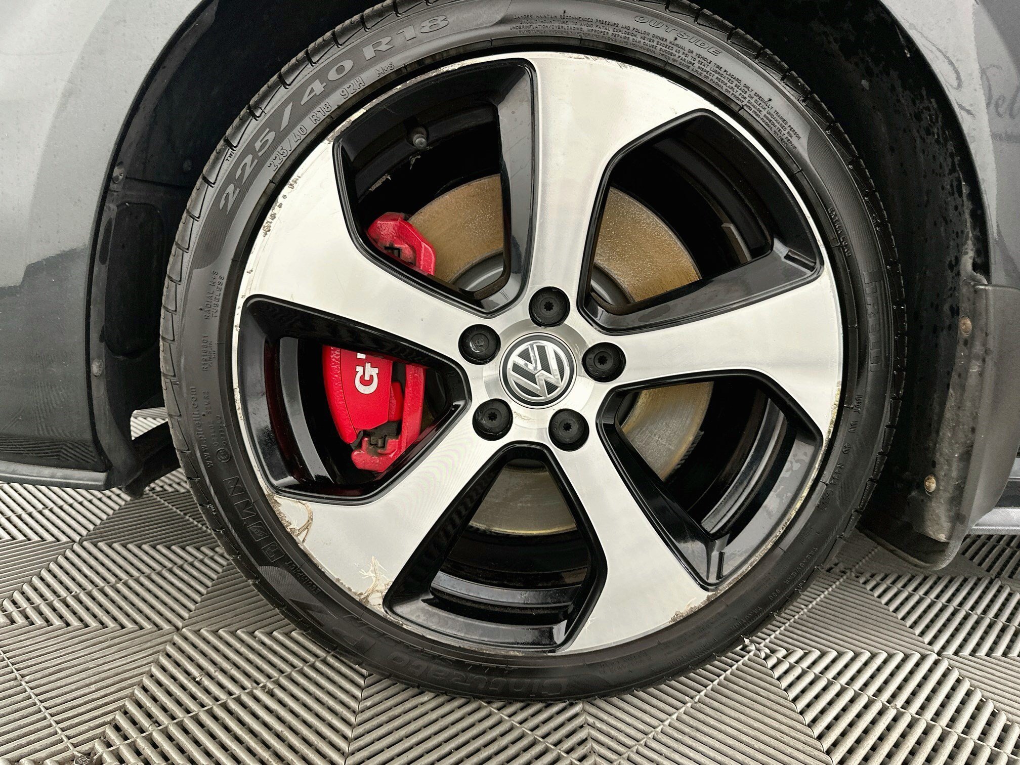 Used 2016 Volkswagen GTI Autobahn w/ Lighting Package (SEL) FWD image 35