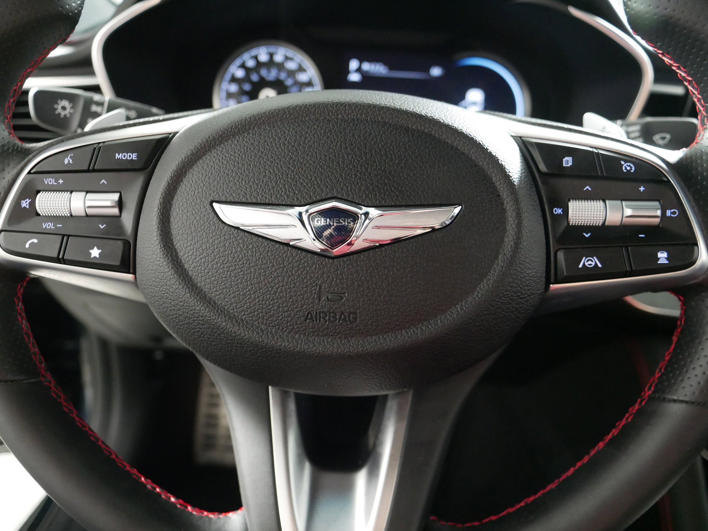 Used 2023 Genesis G70 2.0T w/ Sport Prestige Package AWD/4WD image 25