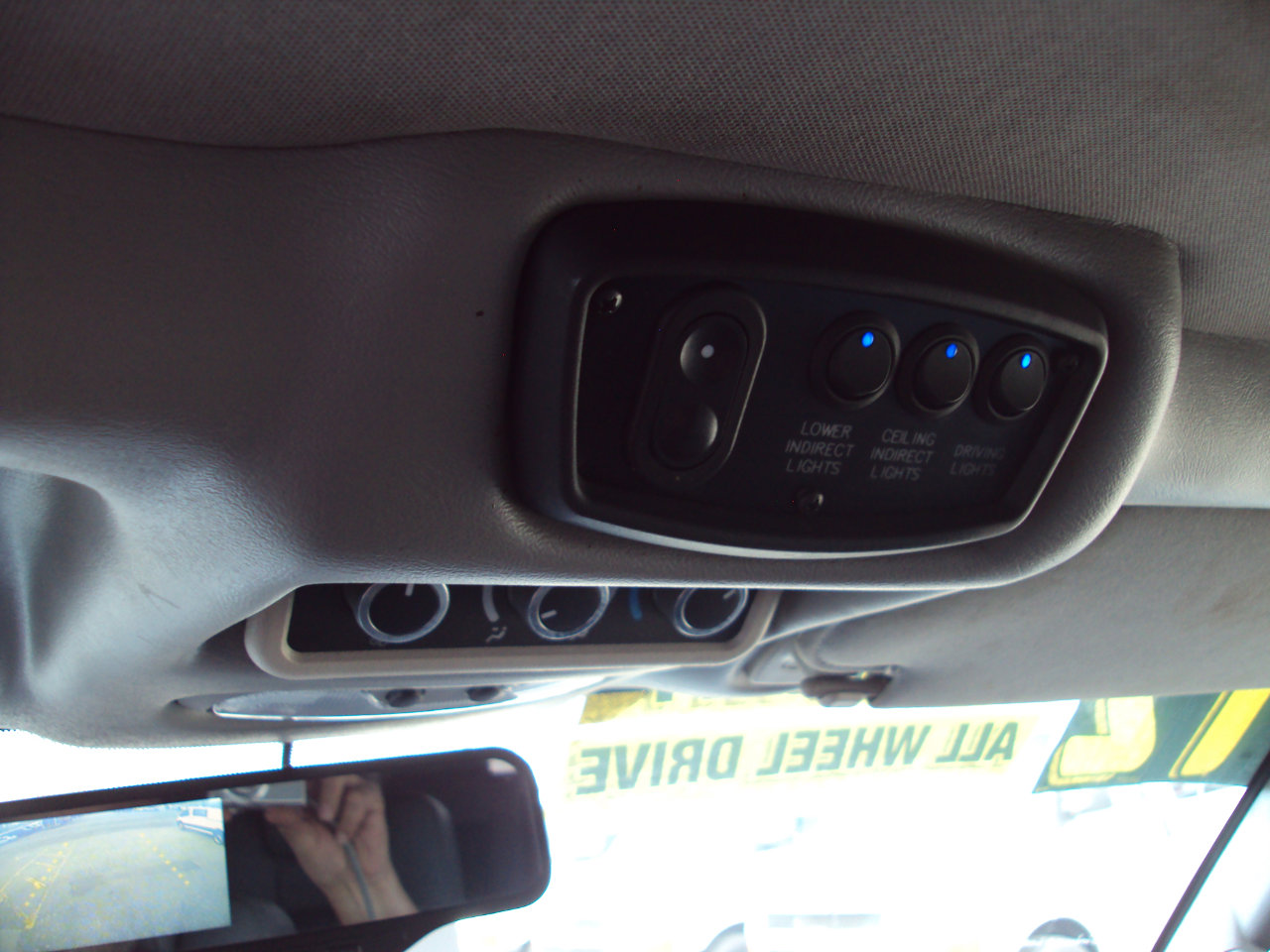 Used 2012 GMC Savana 1500 AWD image 27