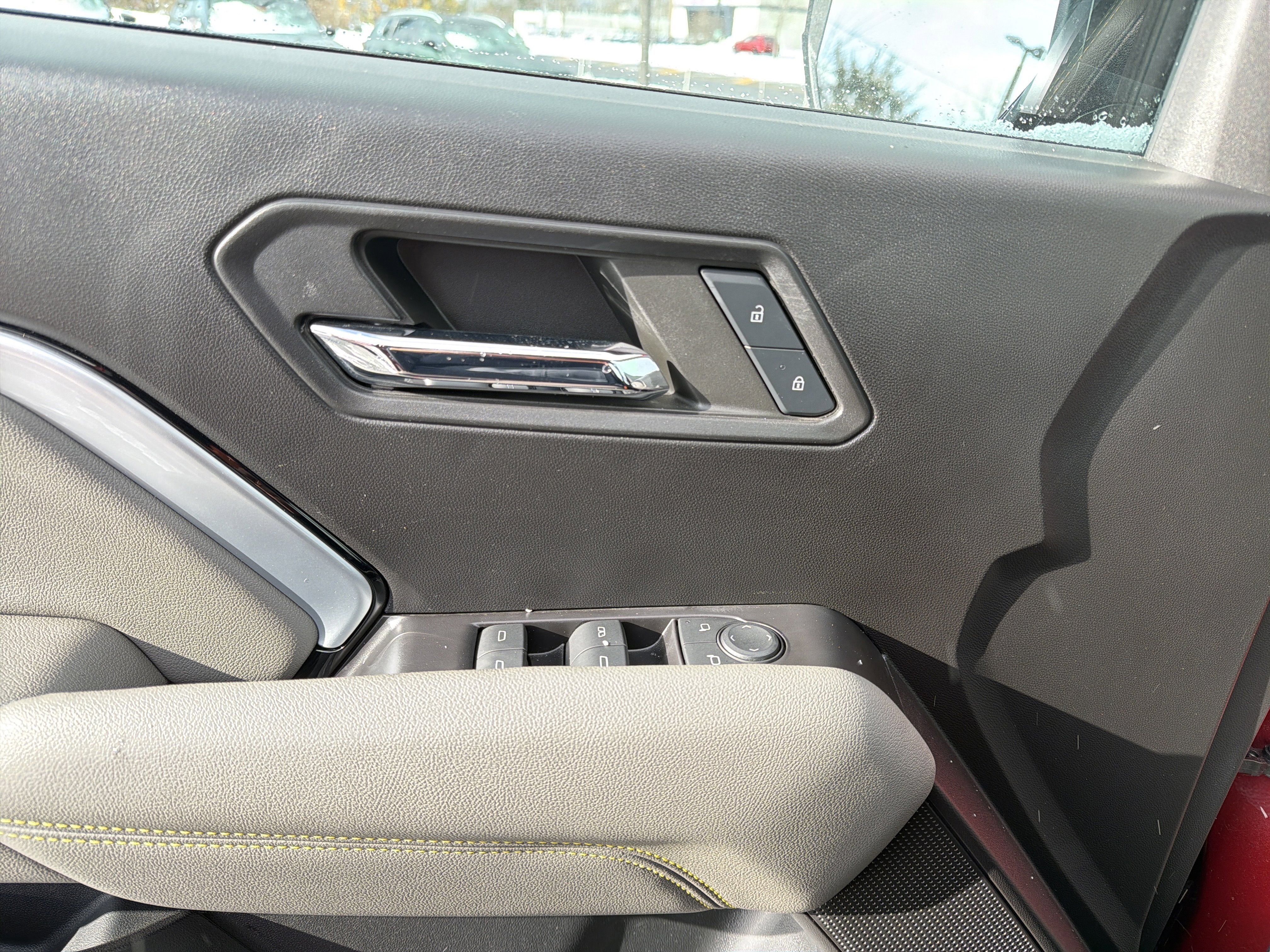 Used 2024 Chevrolet Colorado ZR2 image 15