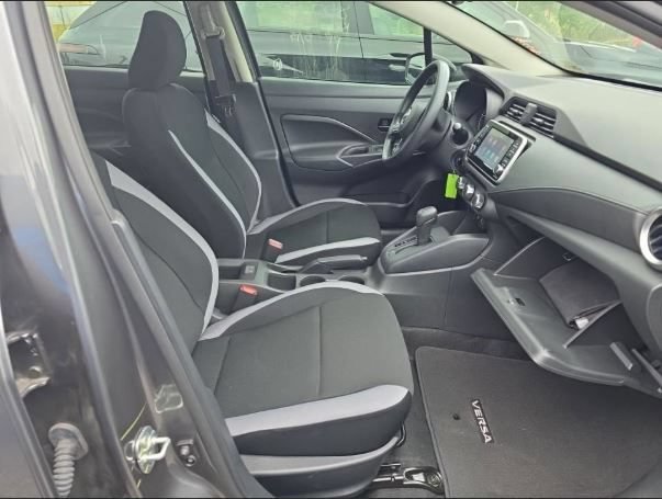 Used 2025 Nissan Versa S w/ S Plus Package FWD image 9