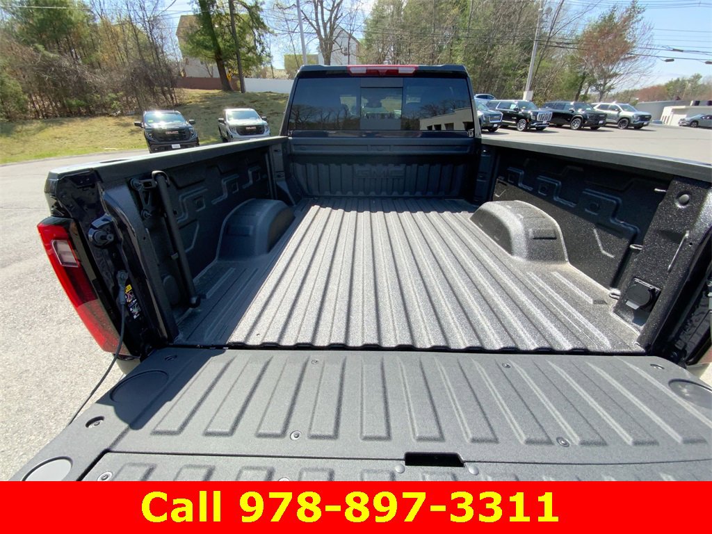 New 2025 GMC Sierra 2500 SLT w/ SLT Premium Package image 27