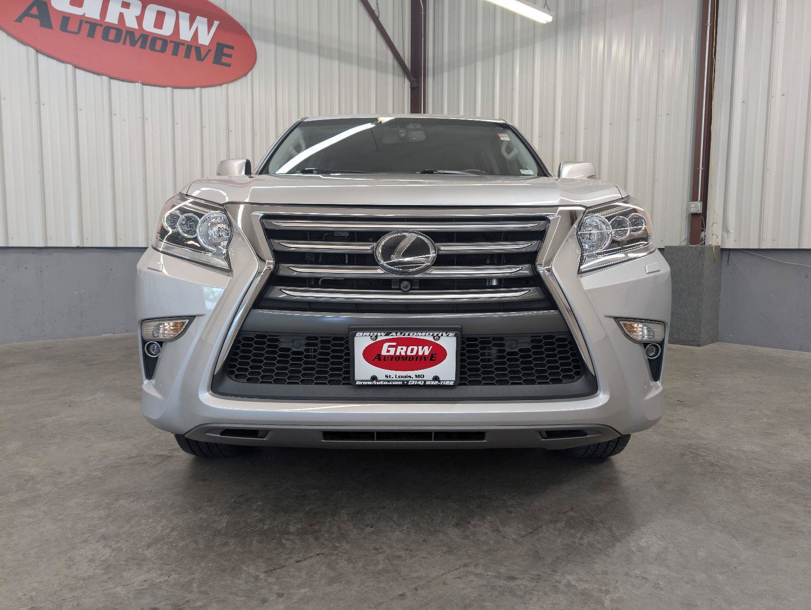 Used 2019 Lexus GX 460 Luxury AWD/4WD image 10