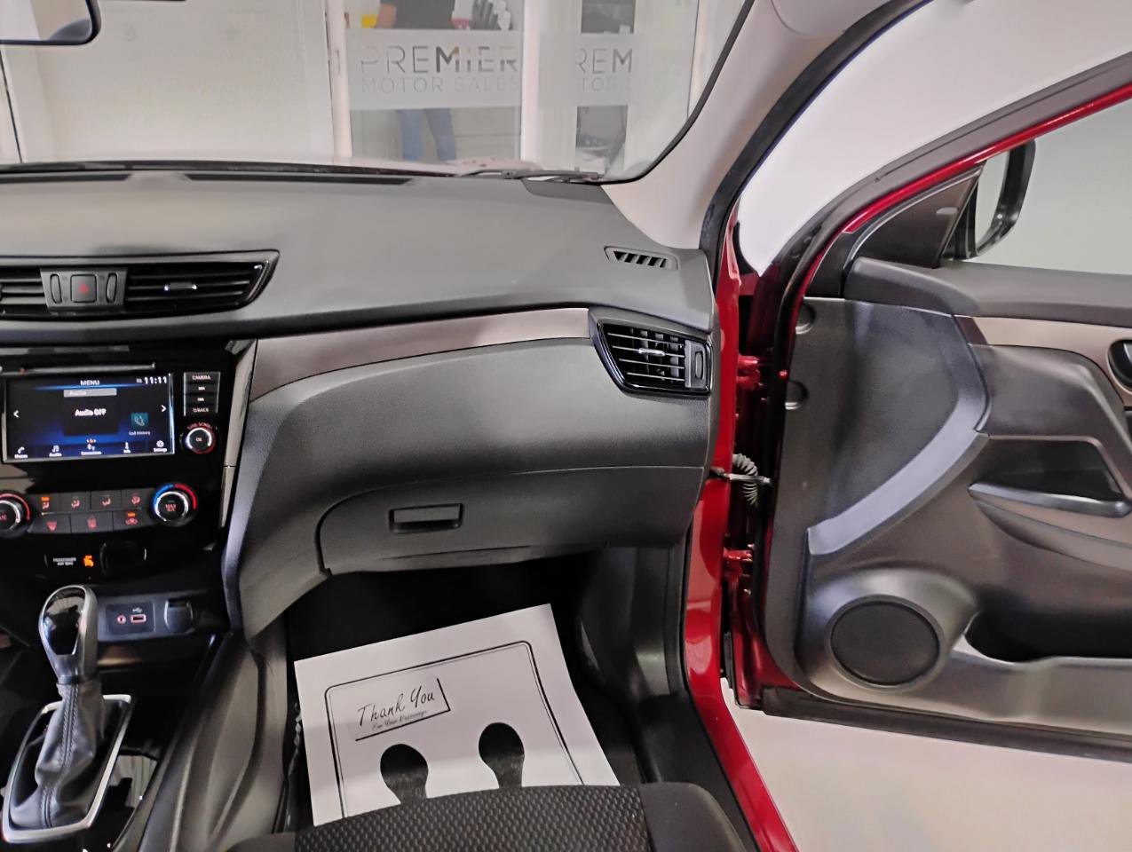 Used 2020 Nissan Rogue Sport S w/ Appearance Package FWD image 24