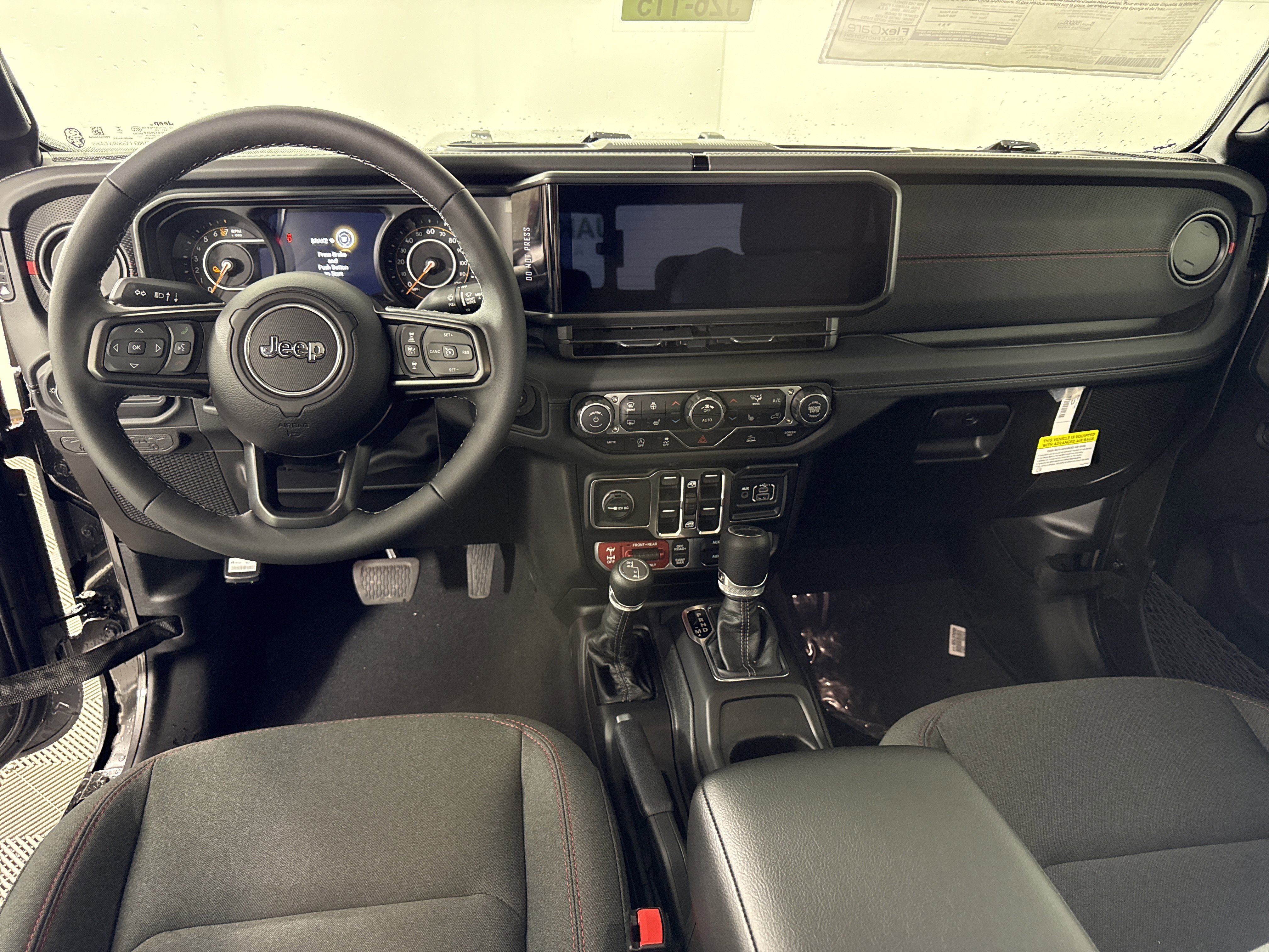 New 2026 Jeep Gladiator Rubicon w/ Technology Group AWD/4WD image 15