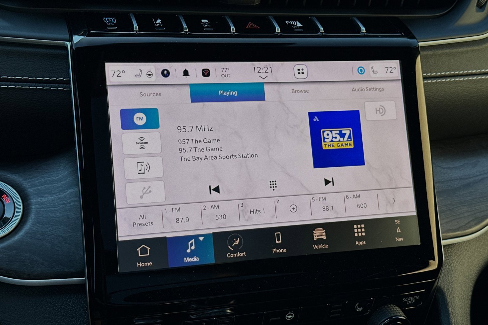 New 2024 Jeep Grand Cherokee Limited 4xe image 17