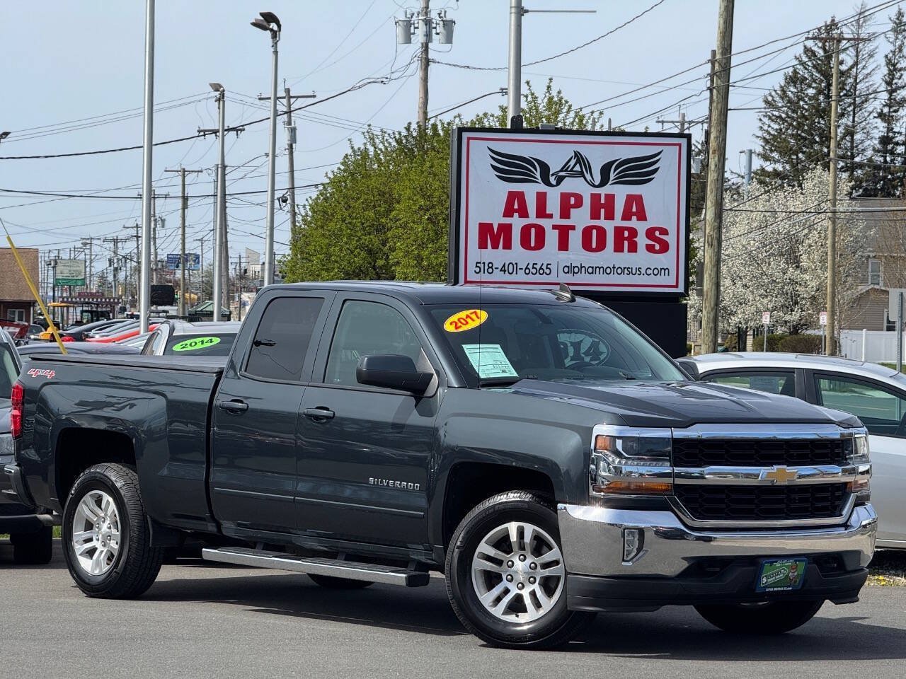 Used 2017 Chevrolet Silverado 1500 LT w/ All Star Edition AWD/4WD image 1