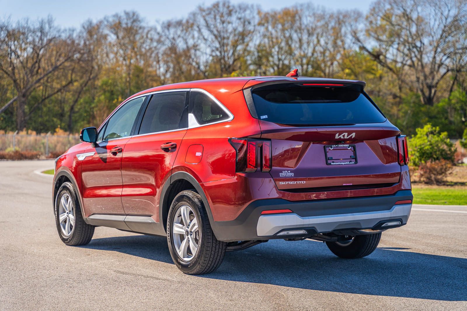 Used 2025 Kia Sorento LX image 5