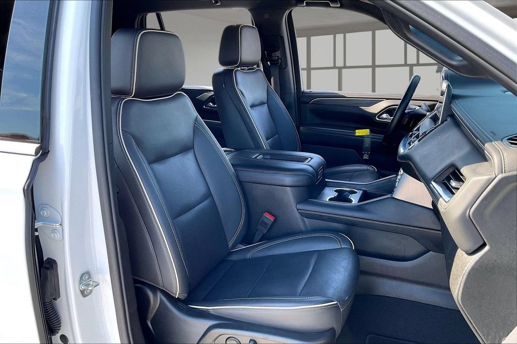 Used 2024 GMC Yukon SLT RWD image 28