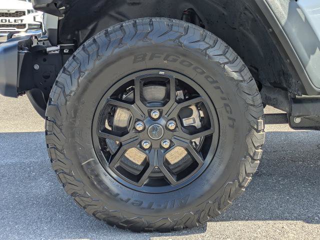 Used 2025 Jeep Wrangler Willys image 12