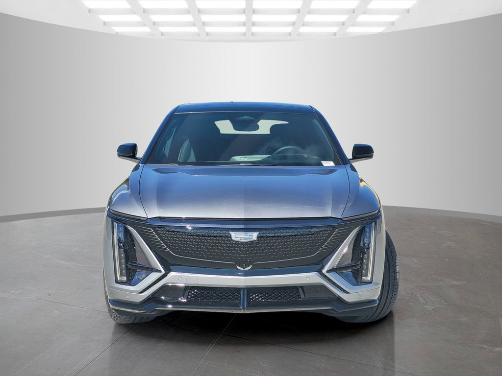 New 2026 Cadillac Lyriq V image 2