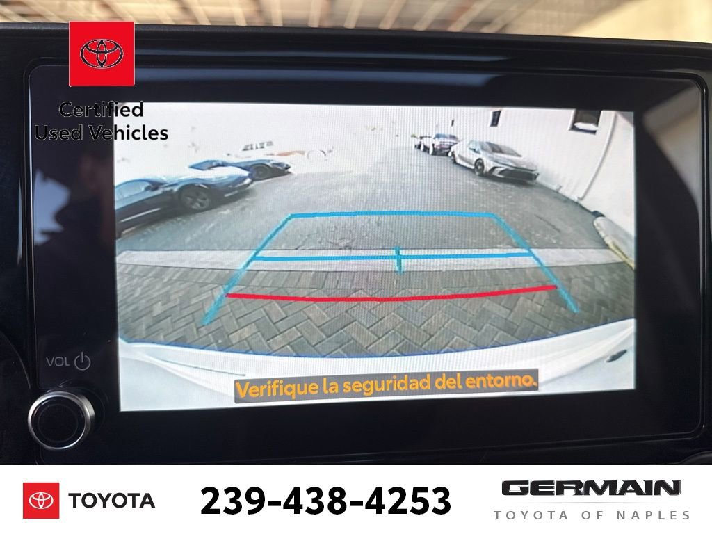 Certified 2025 Toyota Highlander XLE image 13