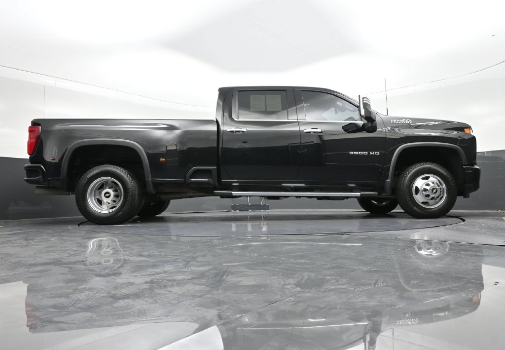 Used 2020 Chevrolet Silverado 3500 High Country AWD/4WD image 28