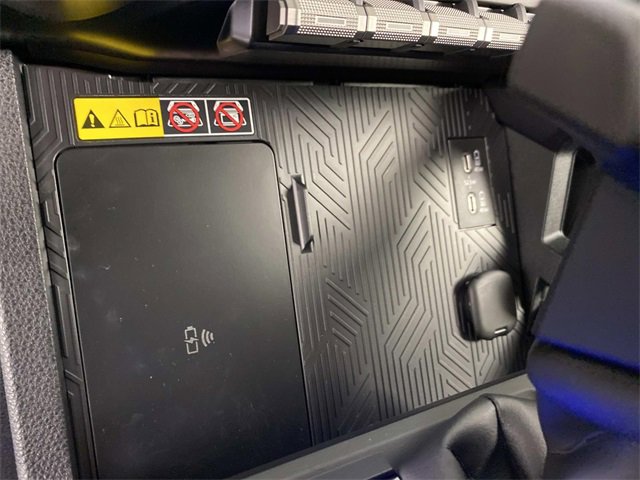 Used 2025 Toyota 4Runner TRD Off-Road image 21