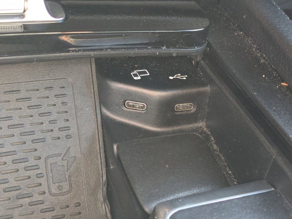 Certified 2023 Mercedes-Benz GLS 450 4MATIC image 7