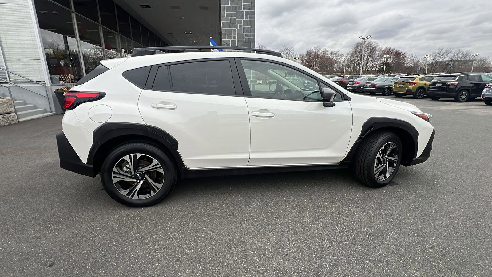 Certified 2025 Subaru Crosstrek 2.0i Premium AWD/4WD image 8