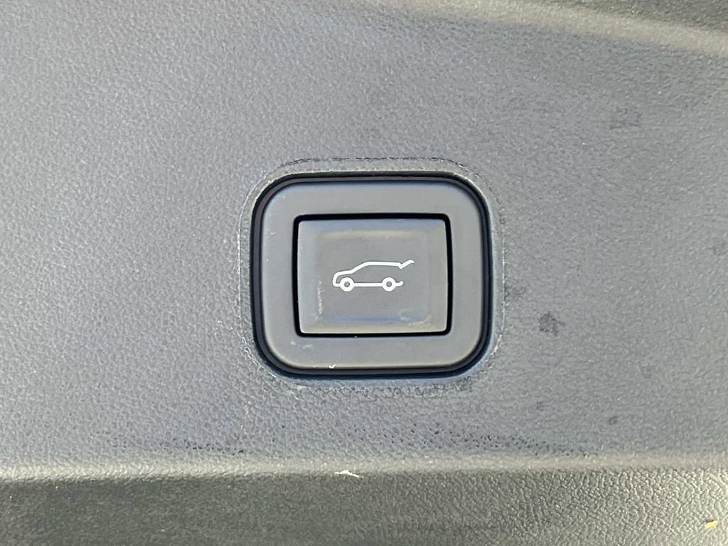 Certified 2024 Cadillac Lyriq Luxury w/ LPO, Floor Liner Package image 13