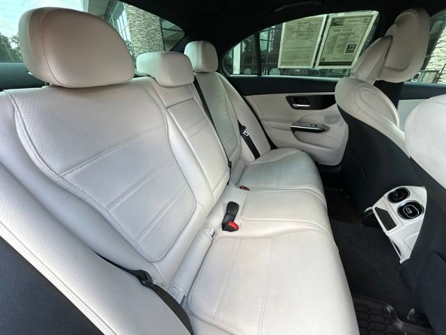 Used 2022 Mercedes-Benz C 300 4MATIC Sedan image 30