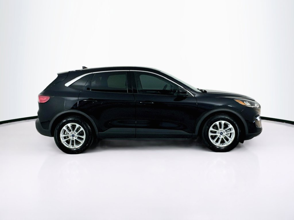 Used 2020 Ford Escape SE FWD image 8