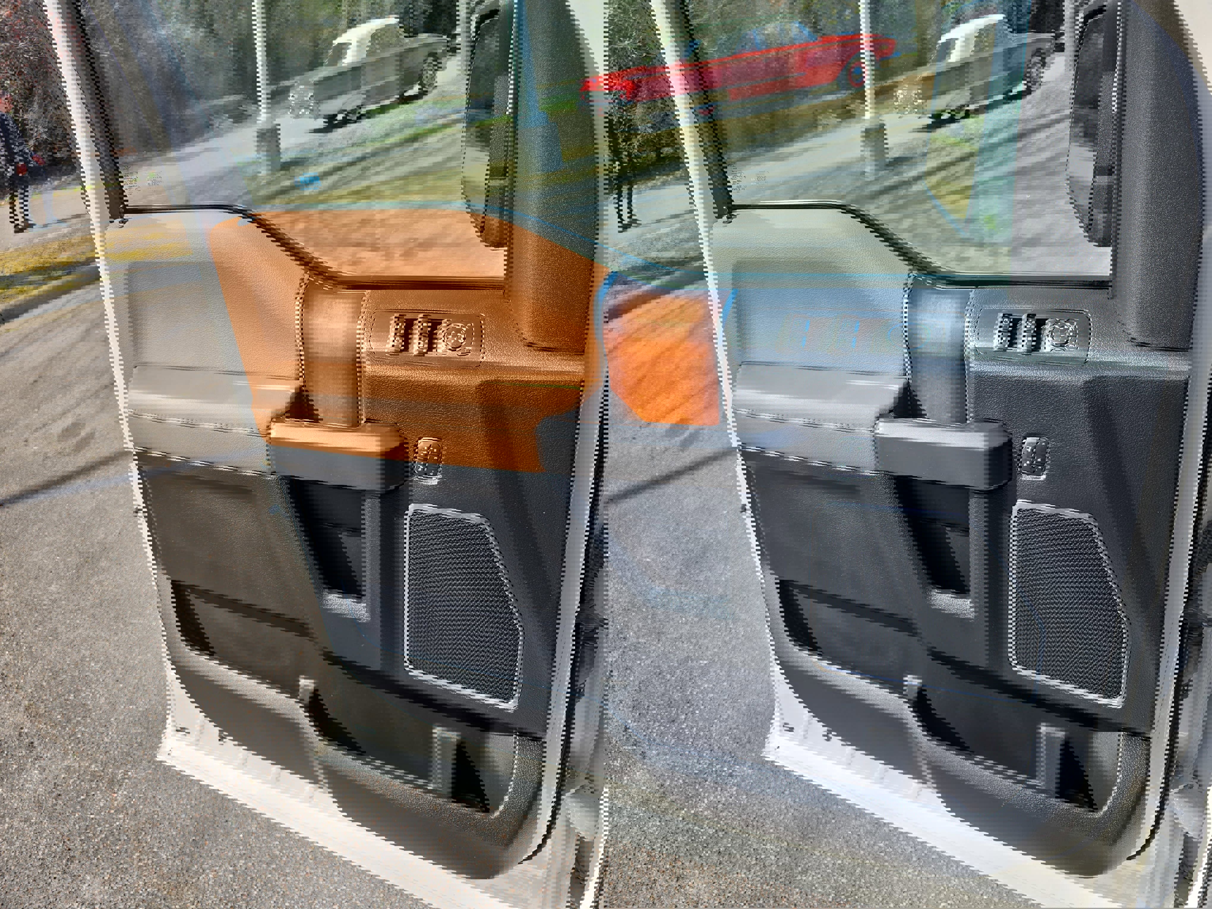 Used 2017 Ford F150 Limited w/ Trailer Tow Package image 25