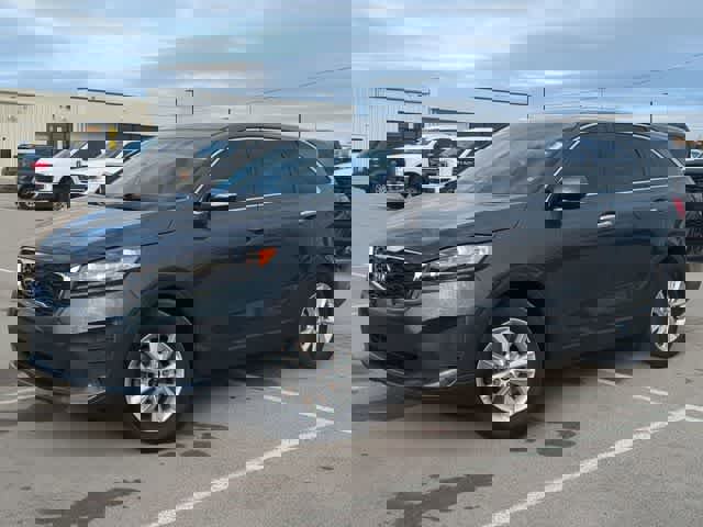 Used 2020 Kia Sorento LX image 14