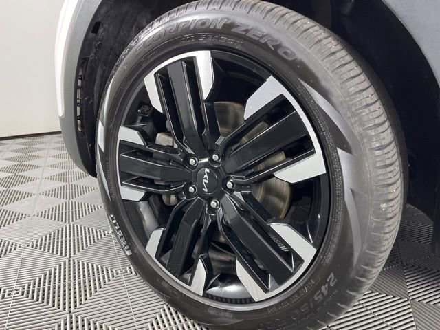 Used 2024 Kia Telluride SX FWD image 14