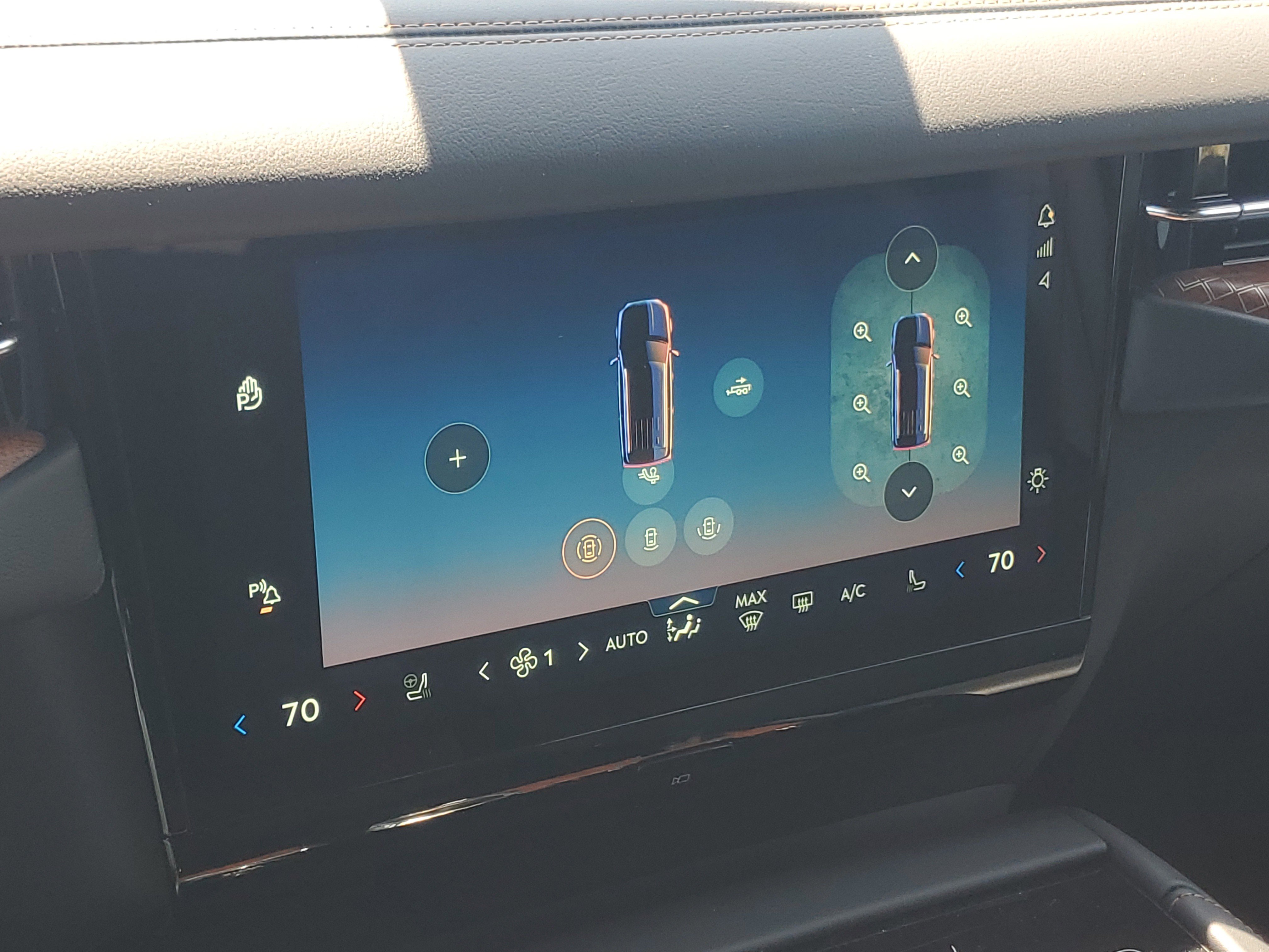 New 2026 Lincoln Navigator L Black Label AWD/4WD image 24