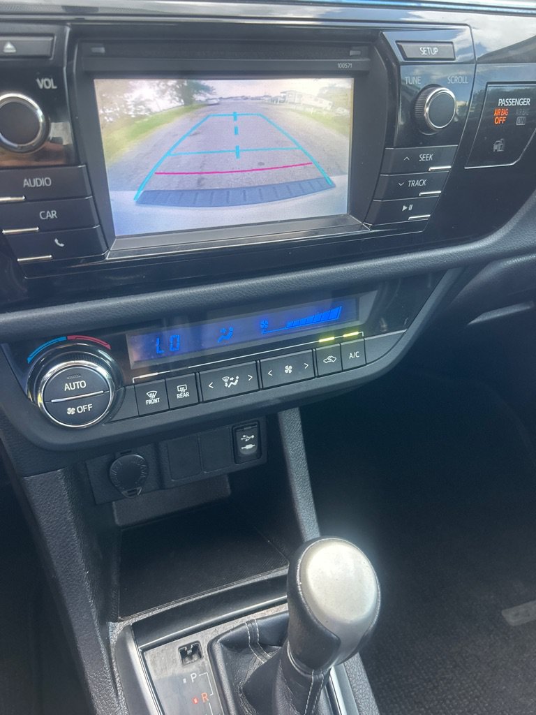 Used 2016 Toyota Corolla S FWD image 12