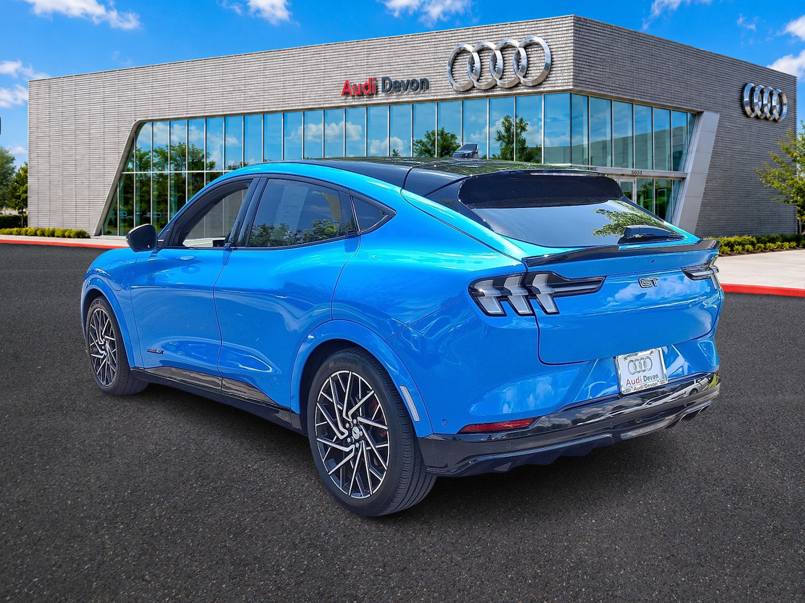 Used 2022 Ford Mustang Mach-E GT AWD/4WD image 4